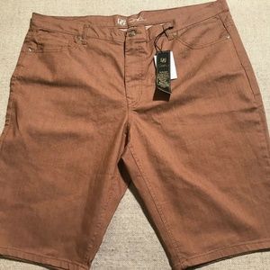 DG2 Diane Gilman‎ Dark Tan Shorts Size 22W NWT